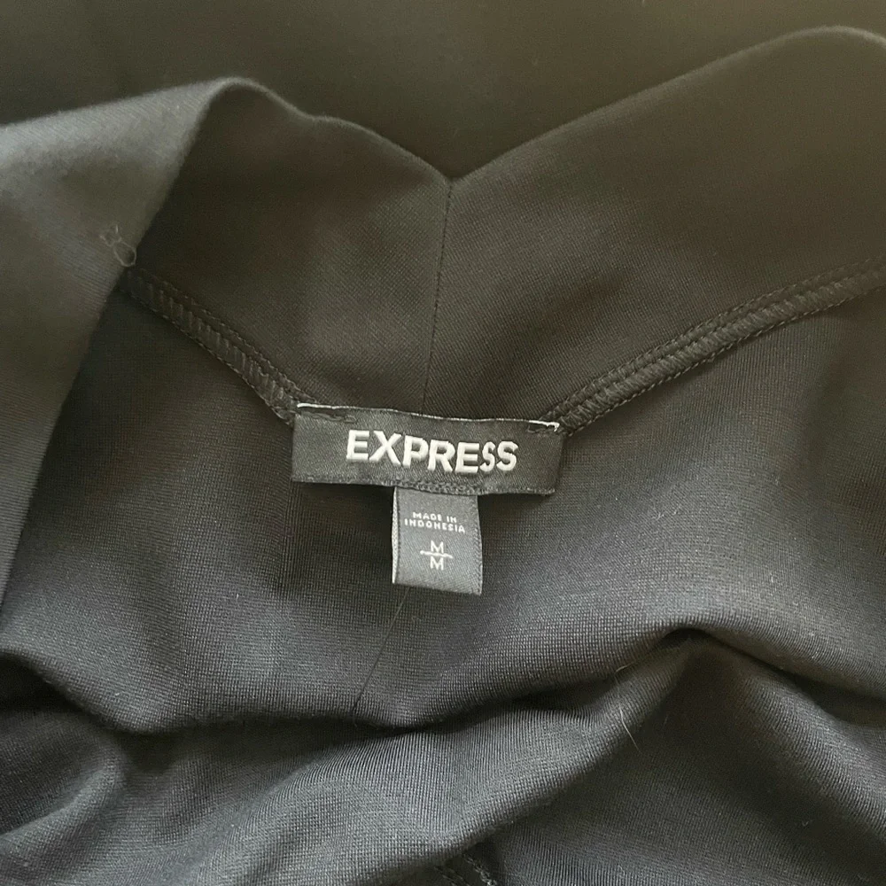 Express Bodysuit - Picture 5 of 6
